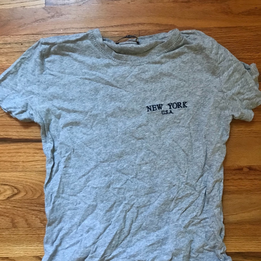 Brandy Melville NY tee shirt